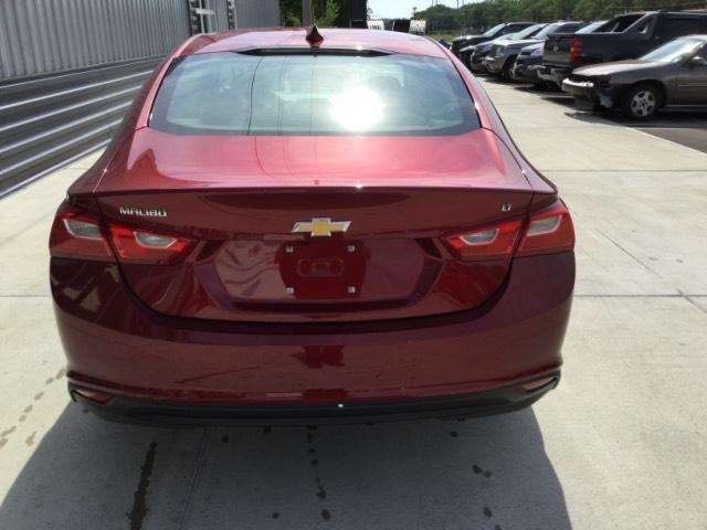 2017 Chevrolet Malibu LT 4dr Sedan